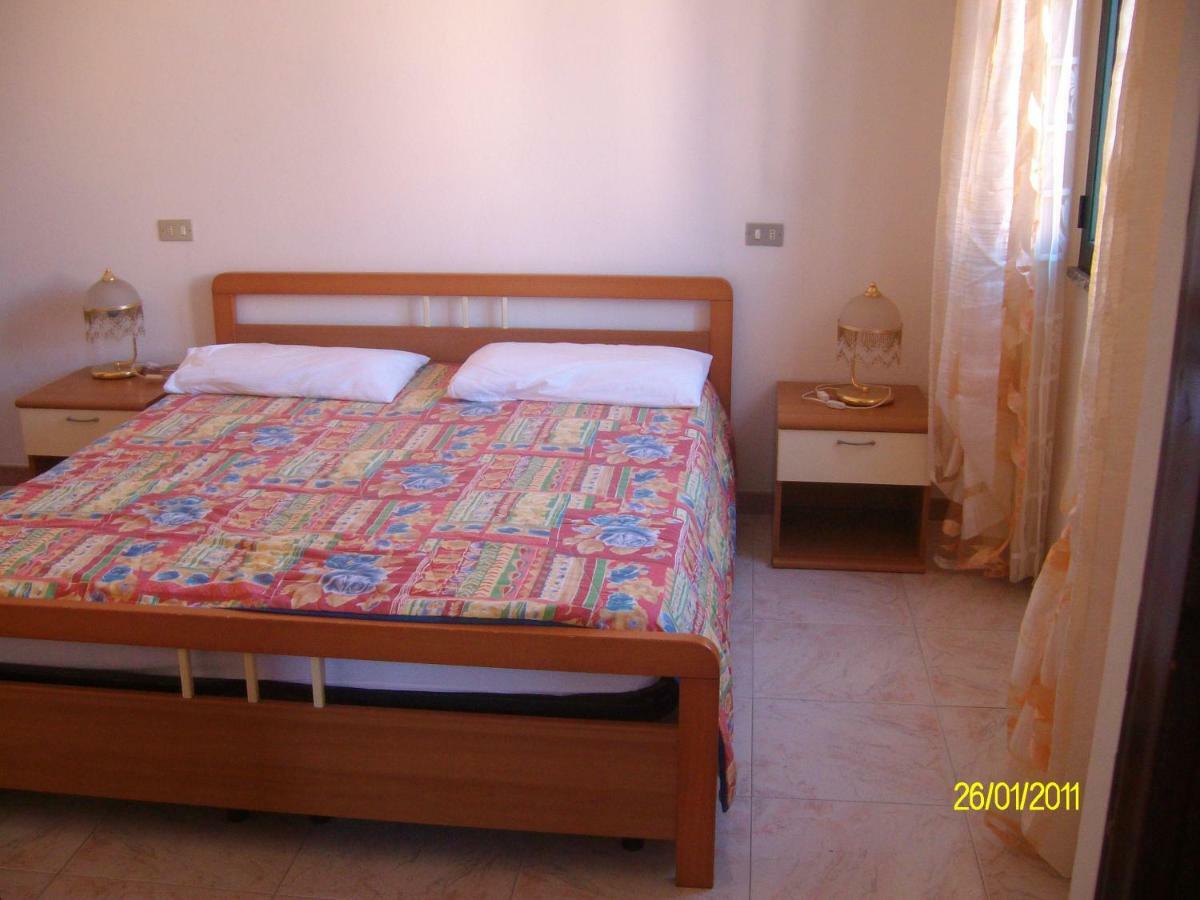 Apartamento Casa Roberta Villa San Pietro Exterior foto